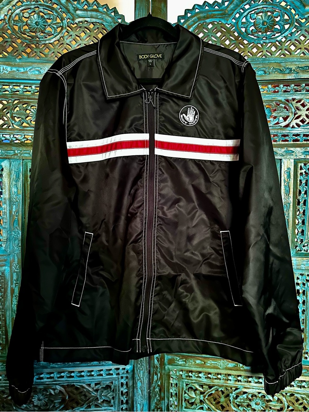 Body Glove Black Windbreaker with Red & White Chest Stripe Men’s Vintage Jacket